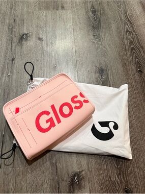 NWT Glossier beauty bag